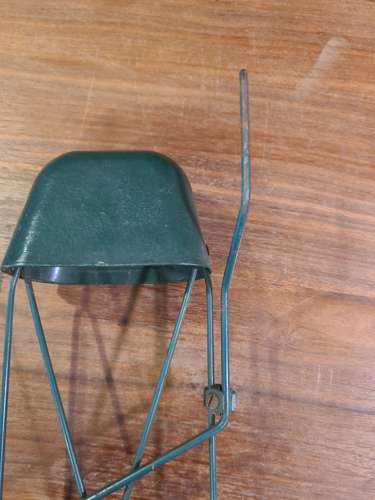 Vintage Bear Archery bow quiver