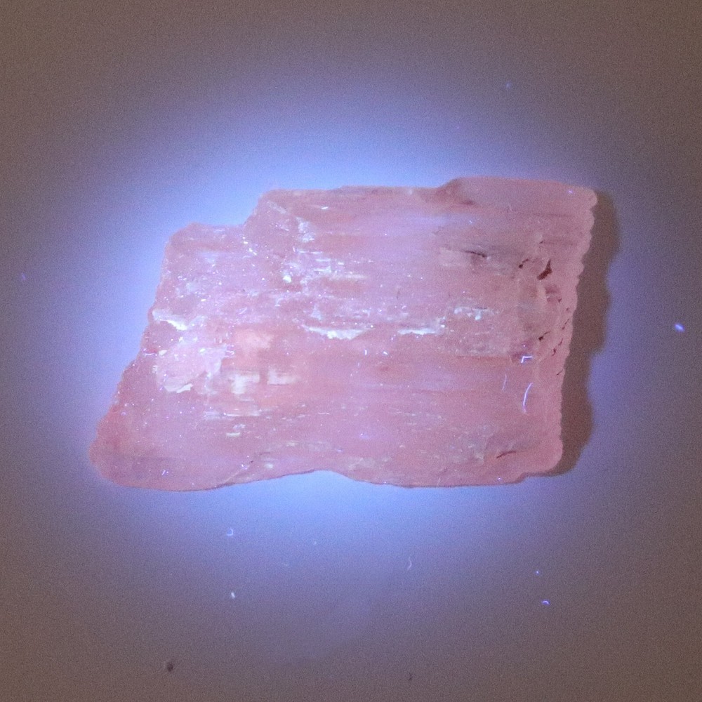 Mineral Specimen: Kunzite (KNZ95)