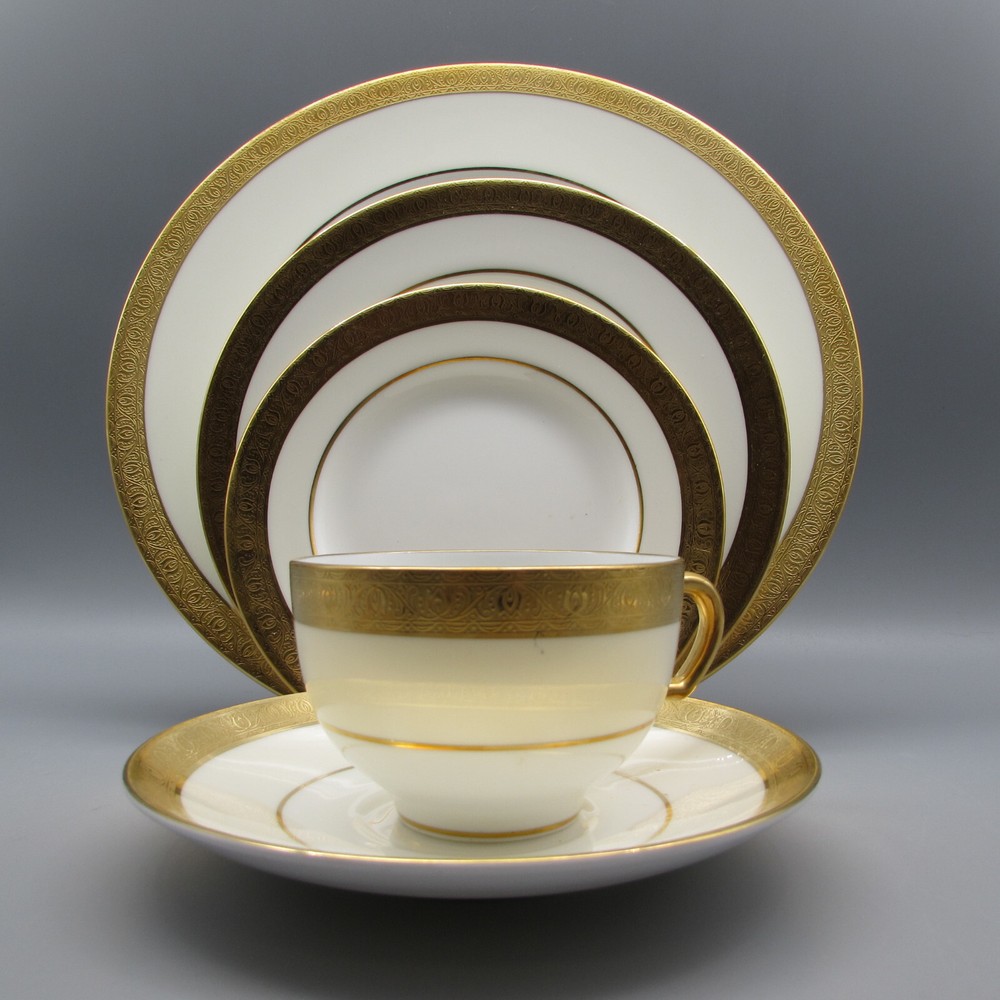 Minton Bone China Buckingham 5pc Place Setting