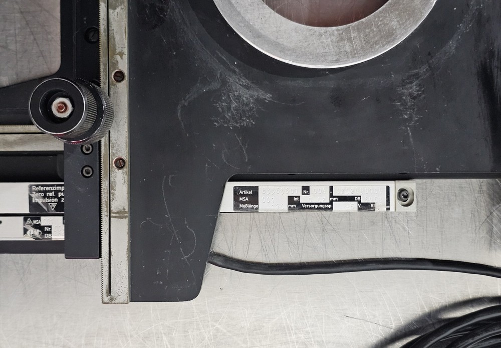 Microscope Stage with RSF Encoders and a Boeckeler Microcode II Digital Readout