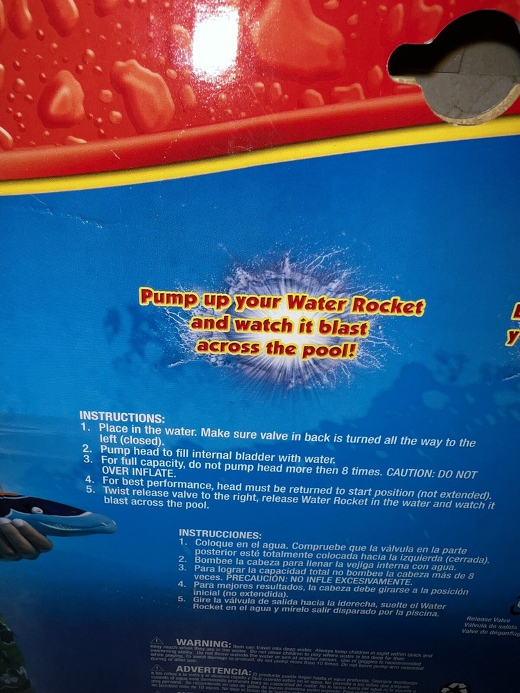 SWIM WAYS BARRACUDA WATER ROCKET NEW