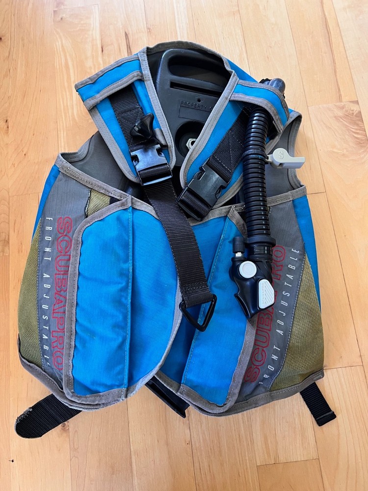 Scubapro Classic  BCD.Size Small- Front Adjustable -Blue