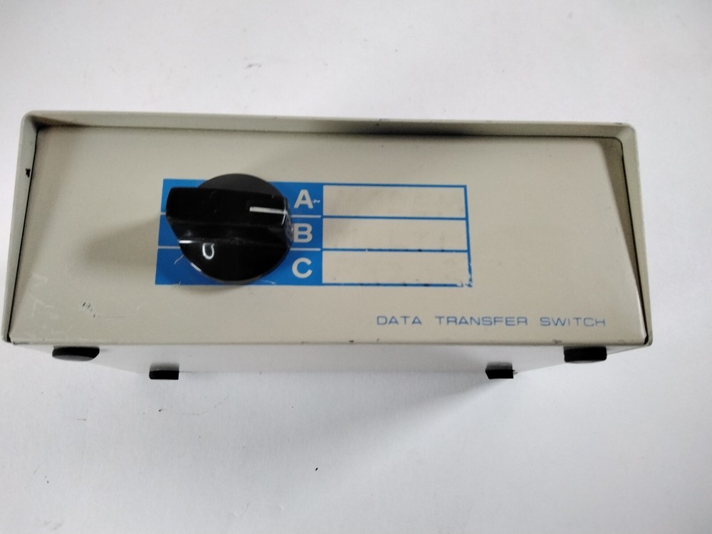 Vintage Data Transfer Switch 3 channel Great Shape