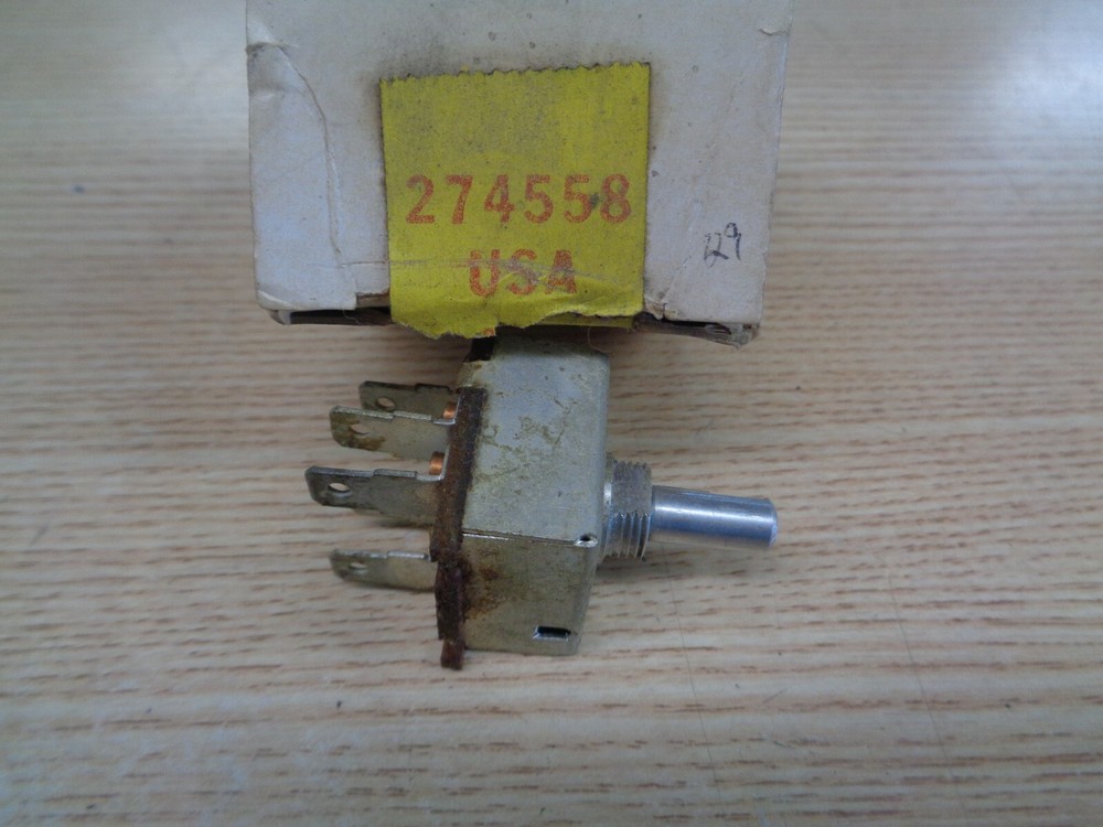 New Holland Part# 274558 Switch