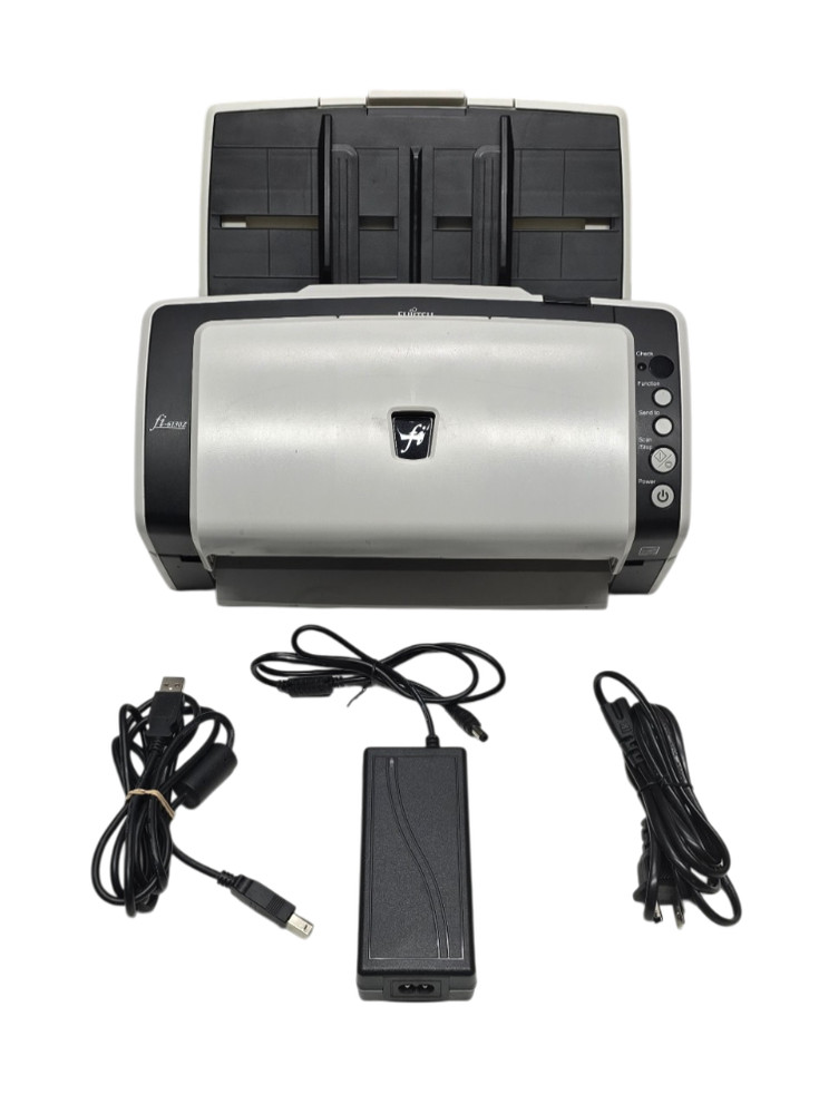 Fujitsu FI-6130Z Scanner (AC Adapter &USB Cable)