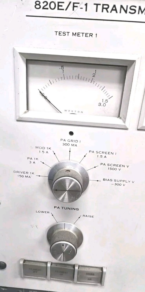 AM Transmitter Radio Front Panel Controls Collins 820 E/F-1