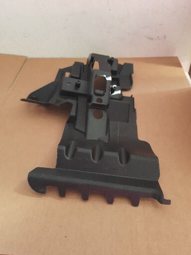 Renault Clio IV 4 GT Front Right Bumper DRL Mount Bracket Support Guide Genuine