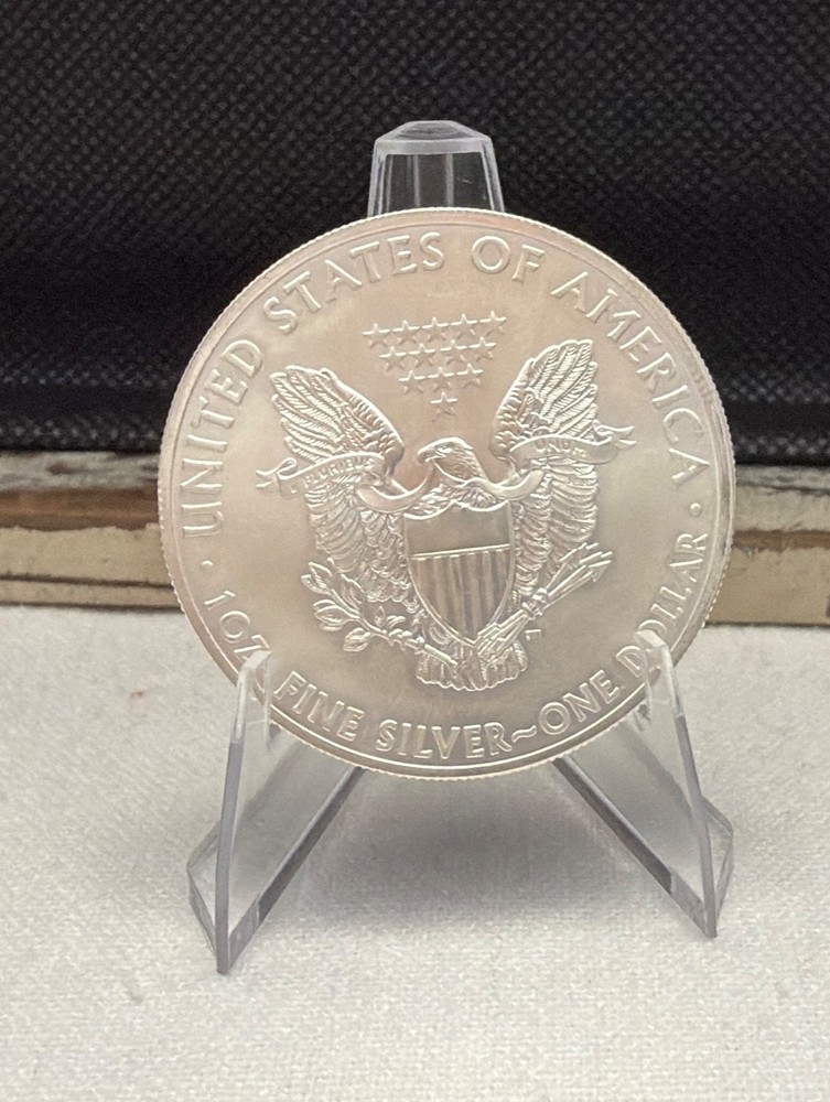 ** 2014 American Silver Eagle - .999 Fine Silver **