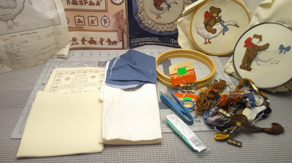 Cross Stitch Multi Item Lot Rings Open Kit Thread Medium Approx. 6"