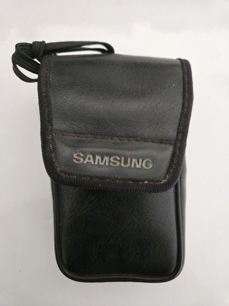 Samsung AF 400 Camera With Leather Case