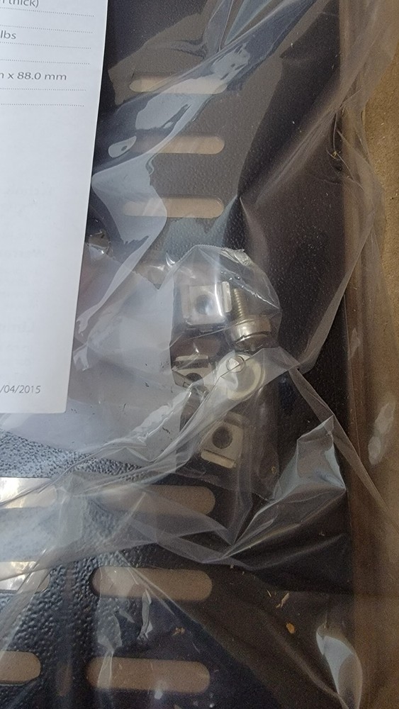 StarTech.com 2U 16in Universal Vented Rack Mount Cantilever Shelf - Fixed Server