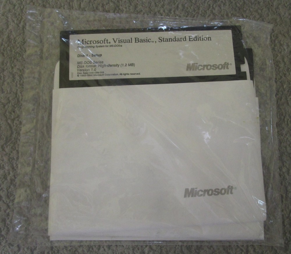 Microsoft Visual Basic Standard Edition DOS Version 1 5.25" floppys NOS