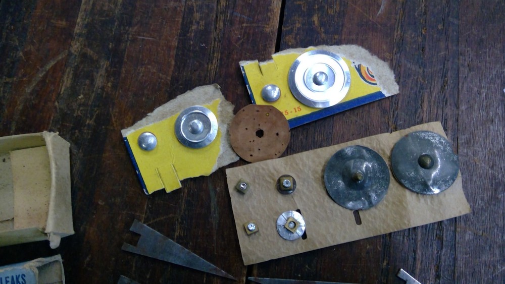 Mendets Graniteware Mending Lot, Original Box