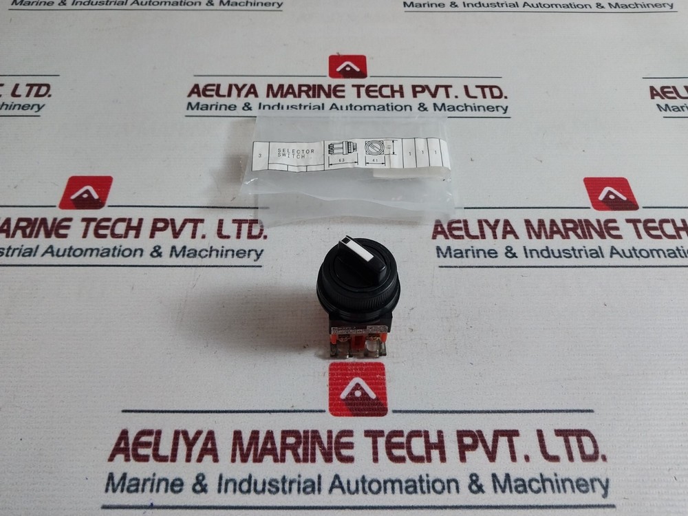 Fuji Electric AR30PR-202B Selector Switch 250V 6A