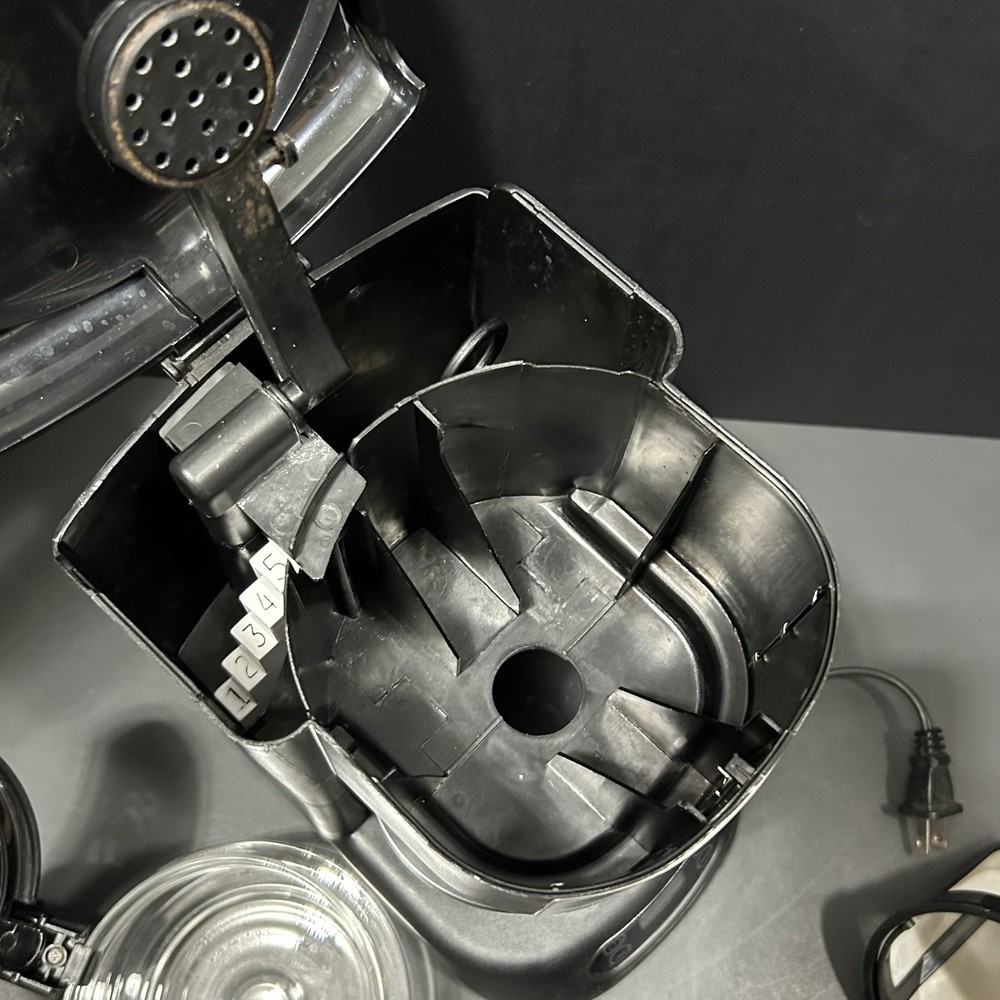 GE Savor 5-Cup Digital Programmable Coffee Maker Black Model 898677 Tested Works