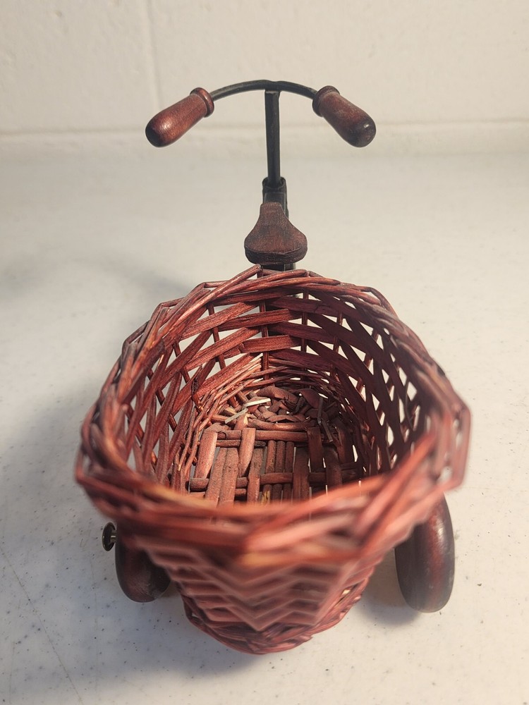 Bicycle Basket Decoration