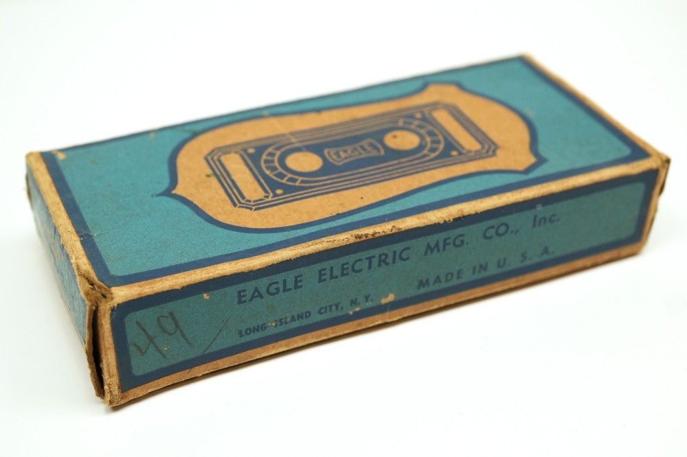 Eagle Electric Bakelite Double Push Button Light Switch NOS Cat 167