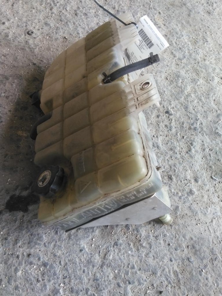 For 2008 PETERBILT 386 RADIATOR OVERFLOW TANK ,  MN