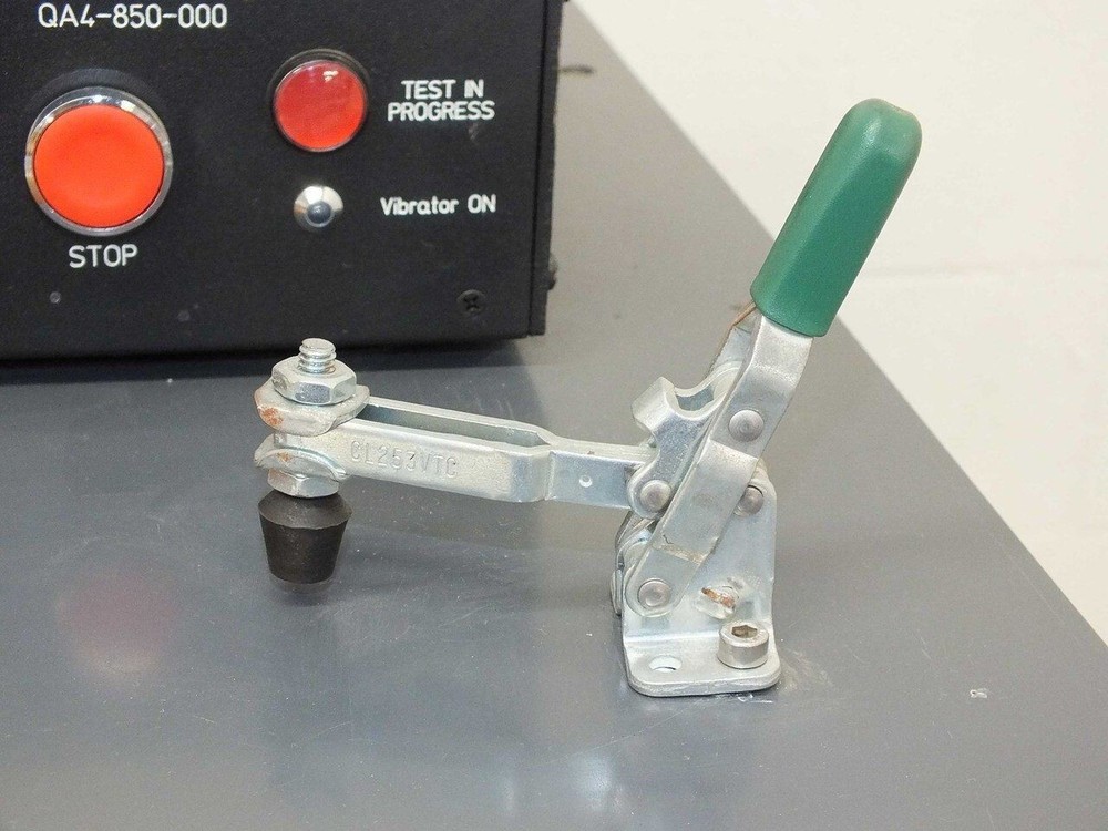 Uni-Solar VIBRATING Solar Panel MC4 Connector Testing Station - 250V QA4-850-000