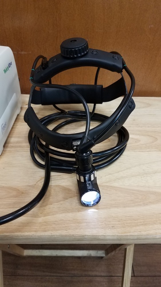 Welch Allyn Solarc Light Source 49501 w/ Headlight 49543 (D363)