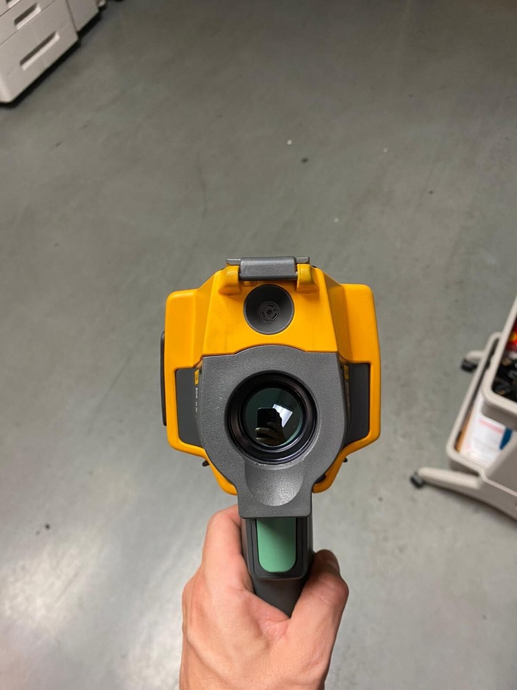 FLUKE TI25 with battery tested