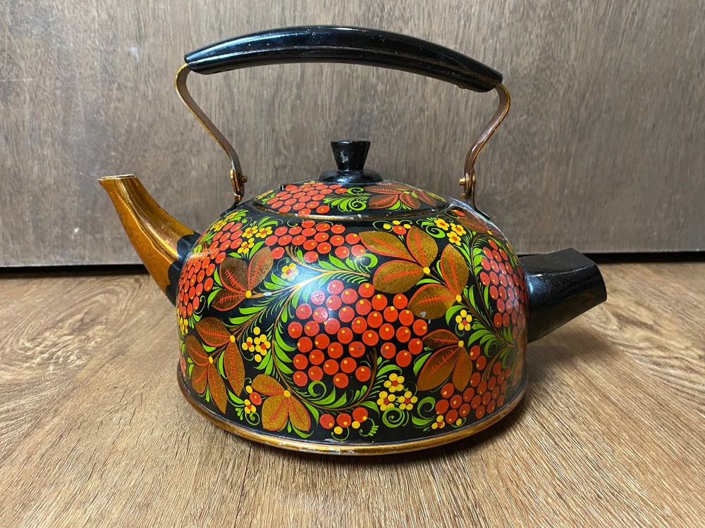 KhoKhloma Electric water kettle /USSR TESTED