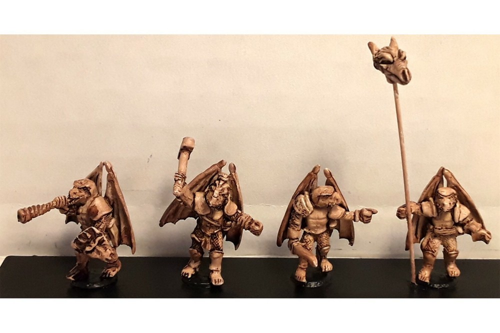 15mm Fantasy Wyrmian Command (4 figures)