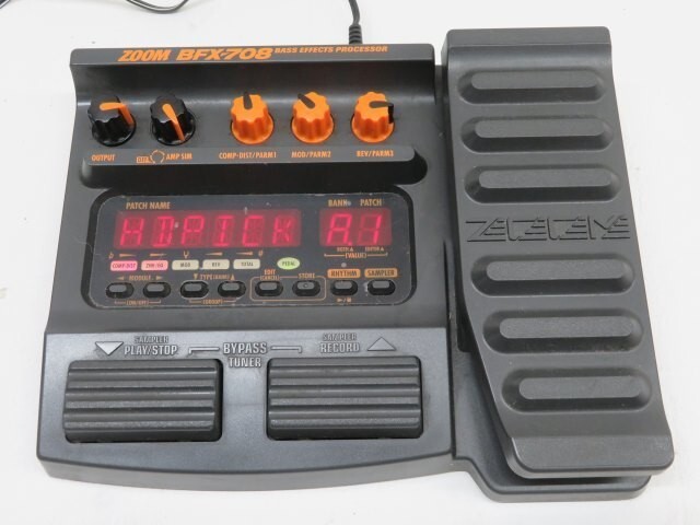 ZOOM BFX-708 Bass Effects Processor Multi Bass Effect Pedal