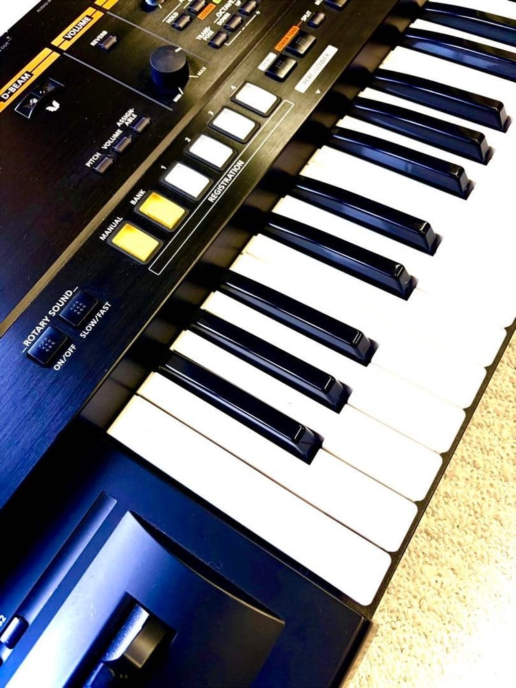 Roland JUPITER-50 Keyboard Synthesizer