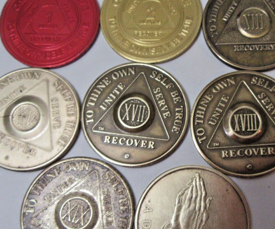 Alcoholics Anonymous medallion 1 mo. , 2mo. , 13 , 15 , 18 , 19 year Bronze AA