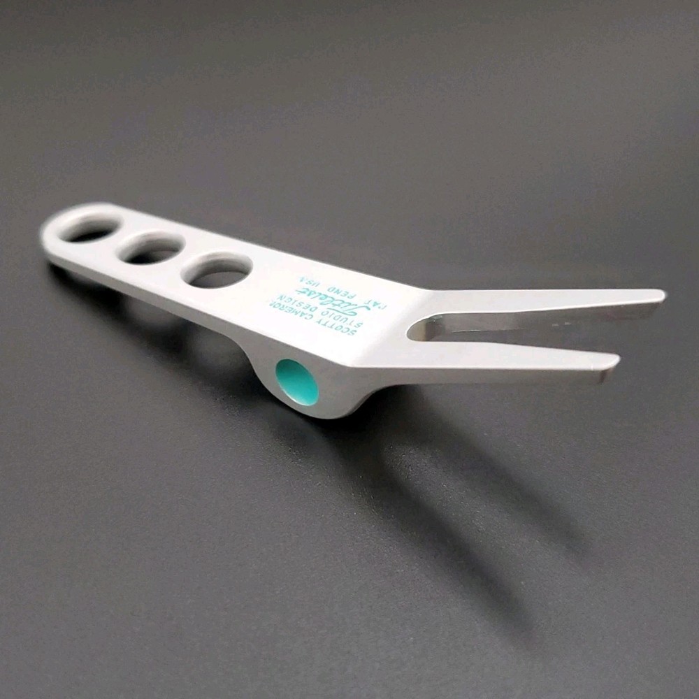 SCOTTY CAMERON PIVOT TOOL