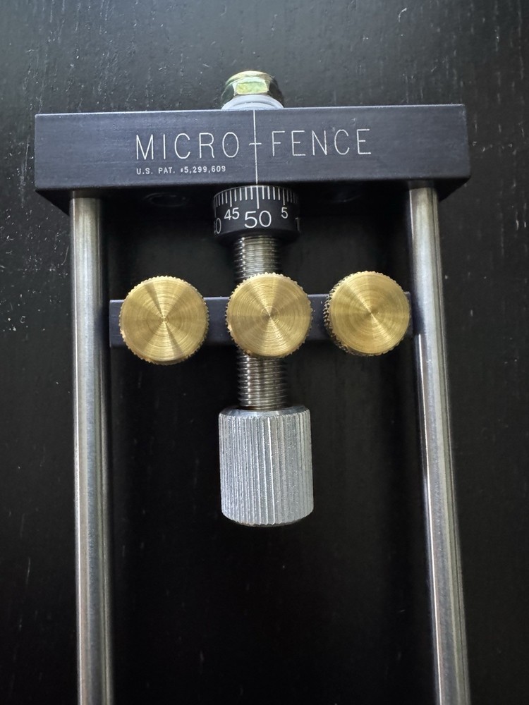 Micro Fence Circle Jig Attachment - NEW OPEN BOX