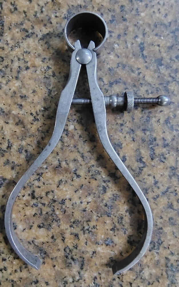 🗽 VINTAGE ID CALIPER 4-1/2" W/QUICK NUT