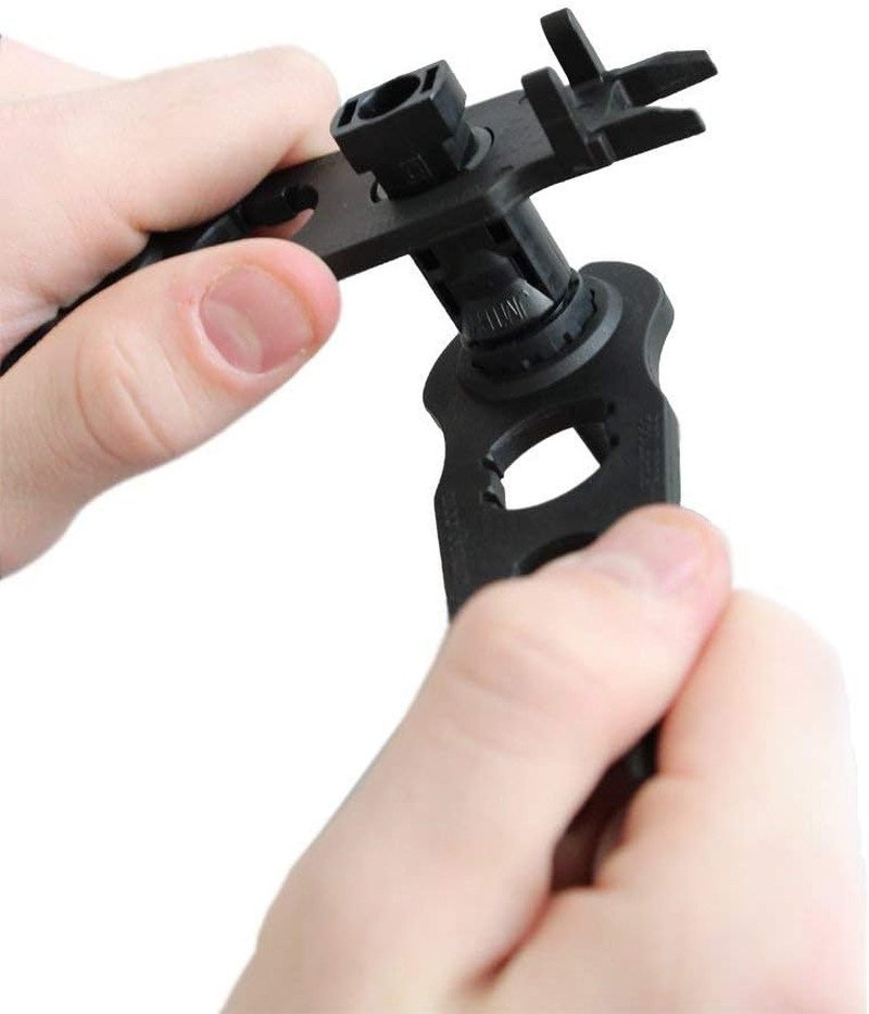 Solar Panel Connector Assembly