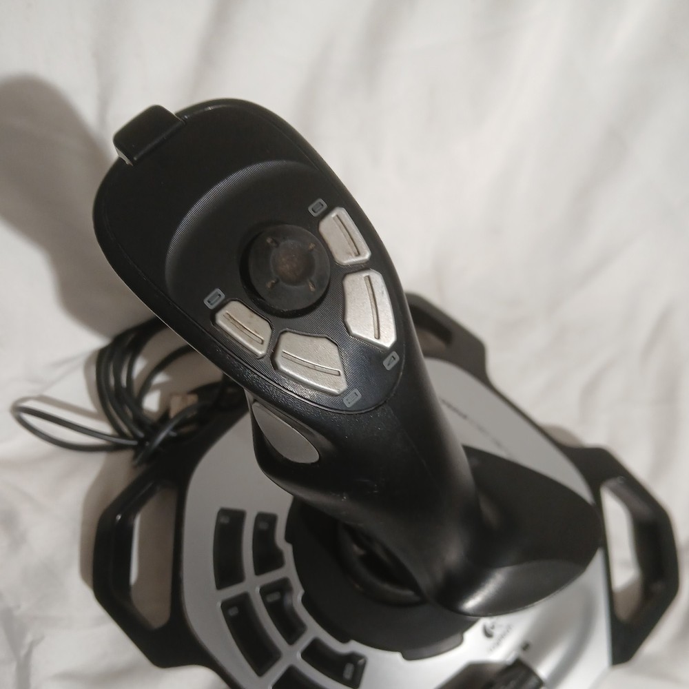 Logitech Extreme 3D Pro USB Joystick 863225-1000 Flight Controller