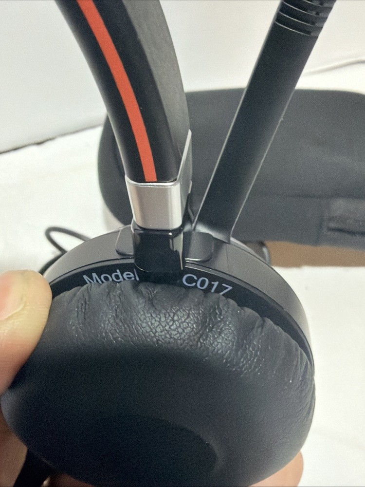 Jabra Evolve 40 Wired Stereo USB Headset HSC017 W/ Controller ENC010