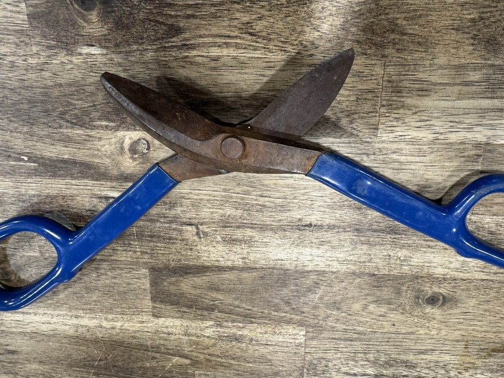 2 Wiss Tin Snips