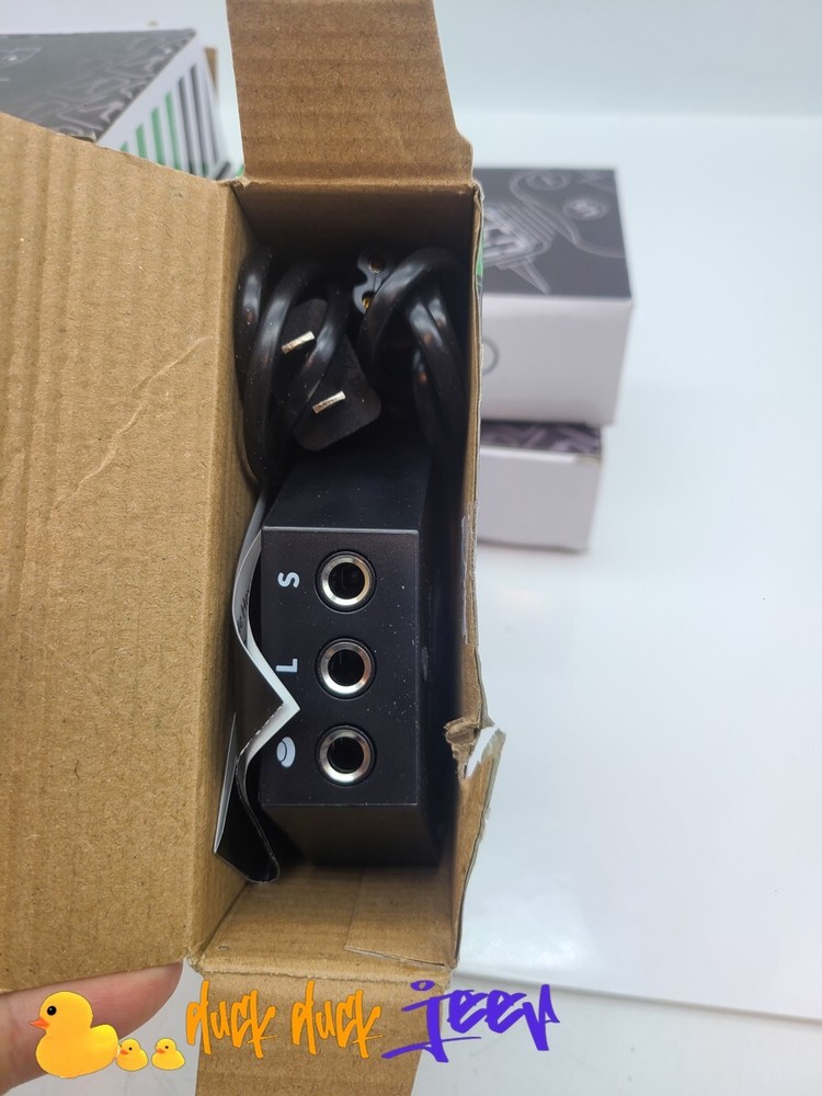 8 PACK OF WORMHOLE TATTOO POWER SUPPLY