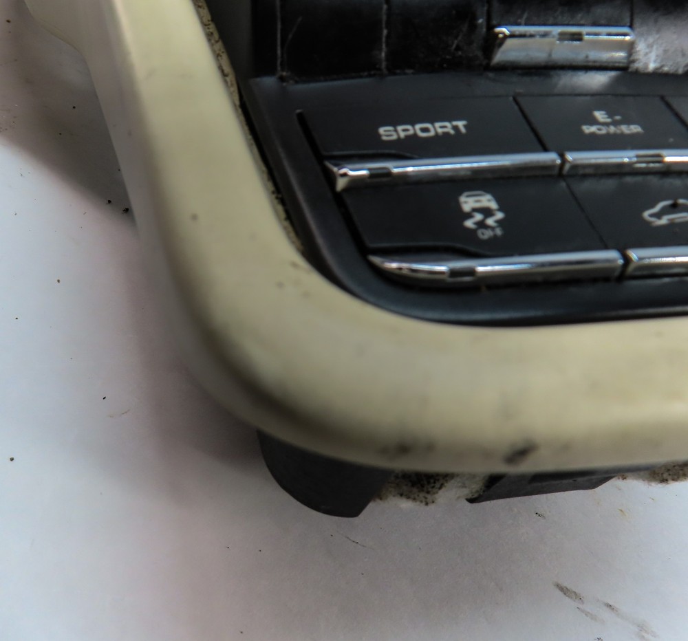 2012 PORSCHE CAYENNE (958) FRONT CENTER CONSOLE MULTIFUNCTION CONTROL PANEL