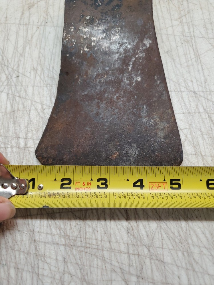 Vintage UNMARKED Single Bit Axe Head 3lb9oz Woodworking Tool