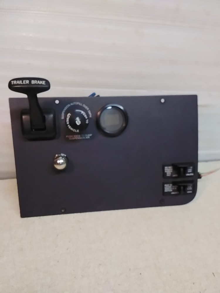 Freightliner Cascadia Dash Switch Panel Assembly