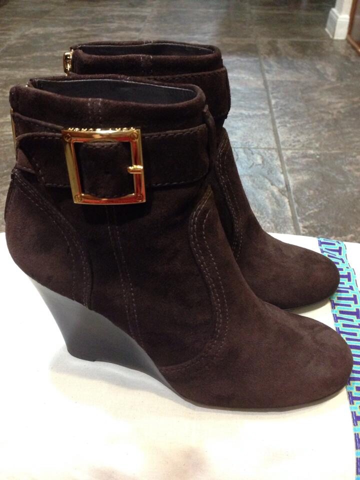 tory burch boots size 6