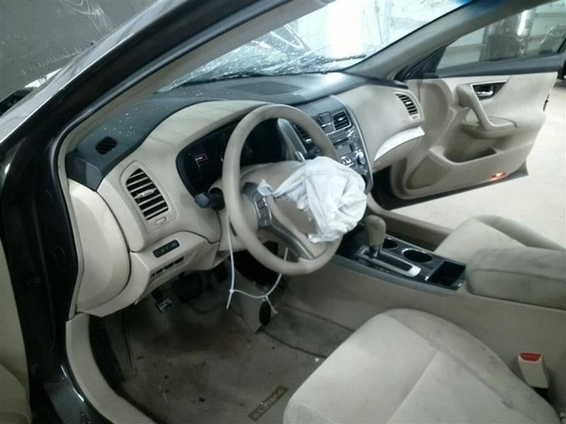 ALTIMA 2013 High Mounted Stop Light 104559854