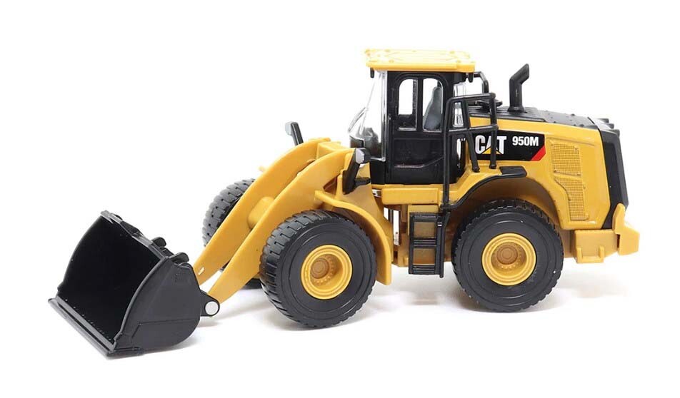 Diecast Masters 84646CS Cat 950M Wheel Loader 1/64 Scale Model