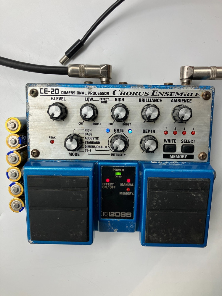 Boss CE-20 Chorus Ensemble Working 1229X2-4