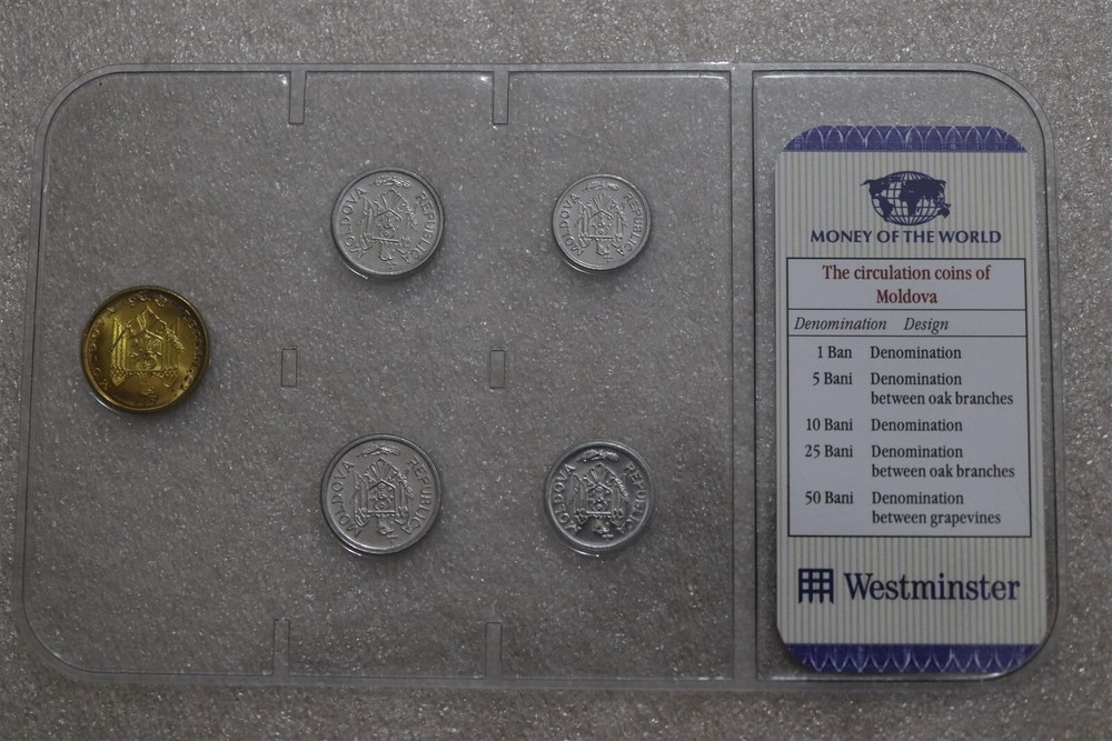 🧭 🇲🇩 MOLDOVA MINT SET WITH COA B67 #28