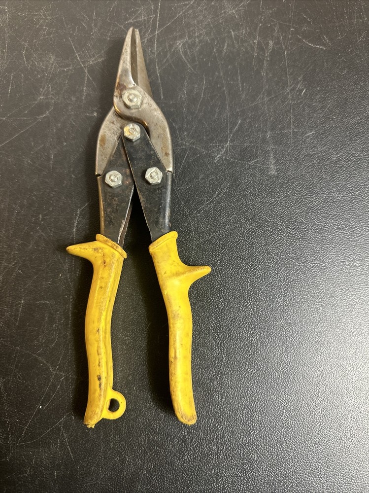 Malco Cuts Straight