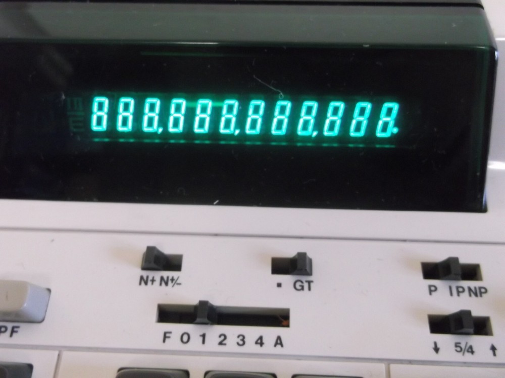 OLIVETTI 522PD 12-DIGIT GREEN DISPLAY SLIM DESKTOP ADDING MACHINE JAPAN WORKING