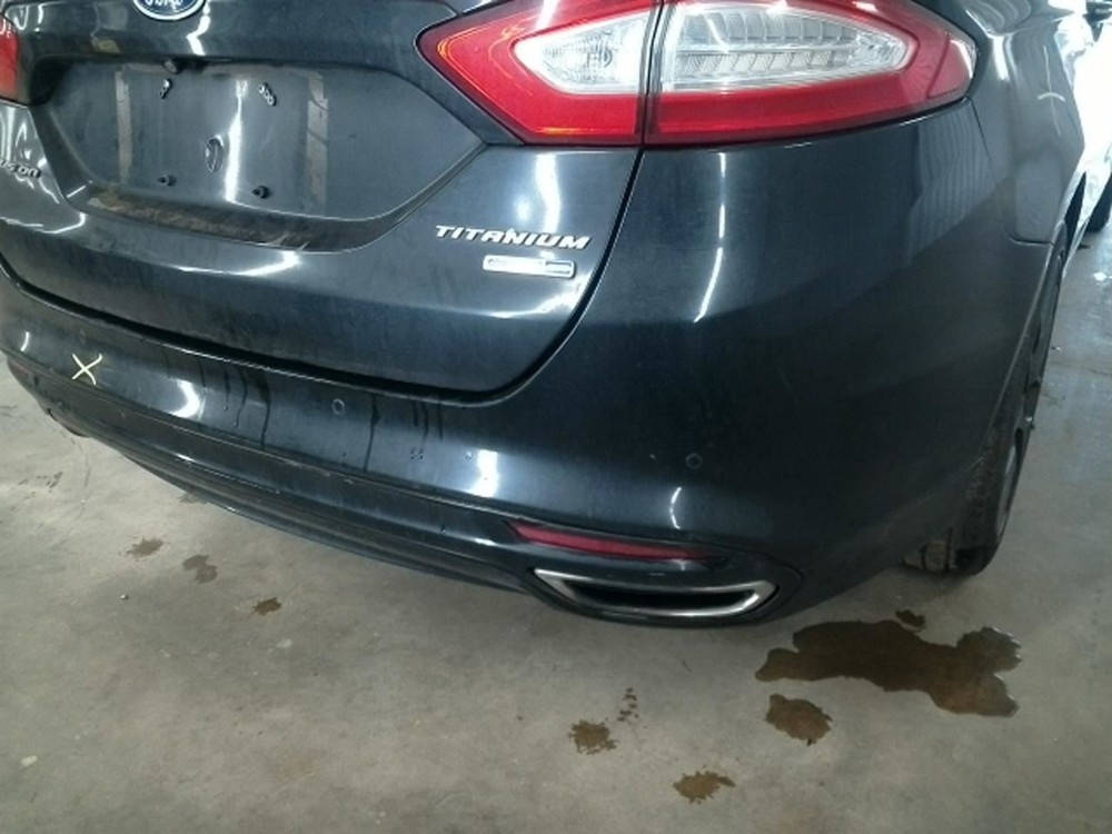 FUSION 2013 High Mounted Stop Light 104742259