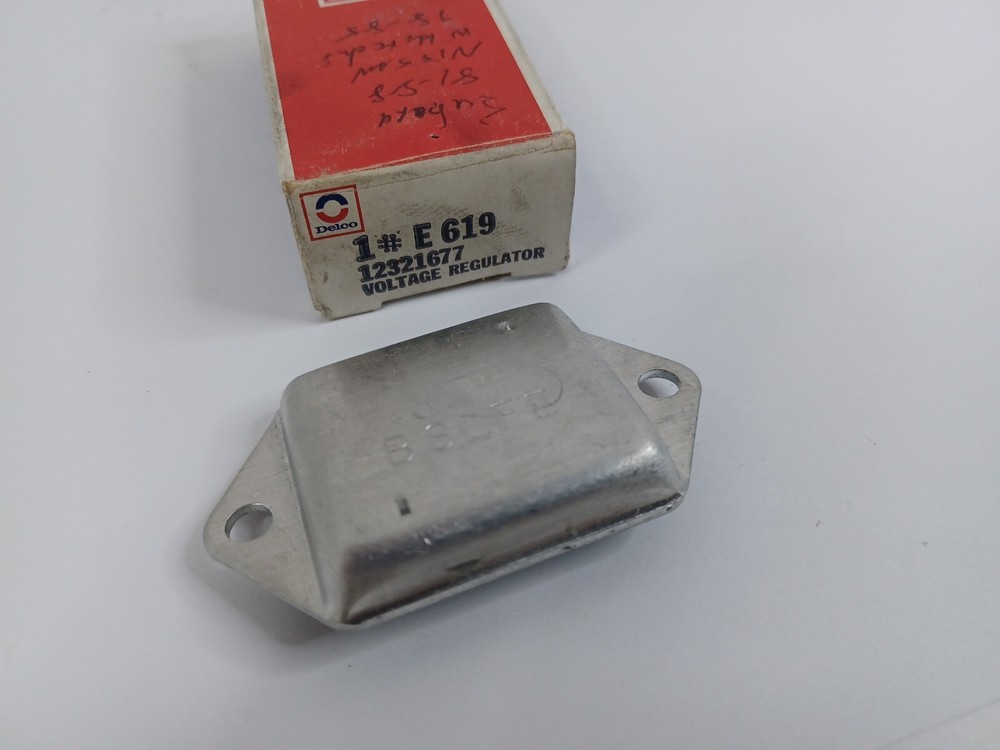 Genuine GM Delco Voltage Regulator - 12321677 -
